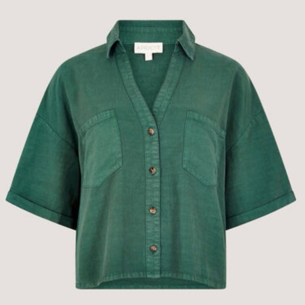 Apricot 🍑 - Green Button-Front top Set - - Picture 5 of 8